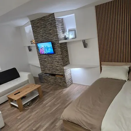 Apartma Minka Apartment *