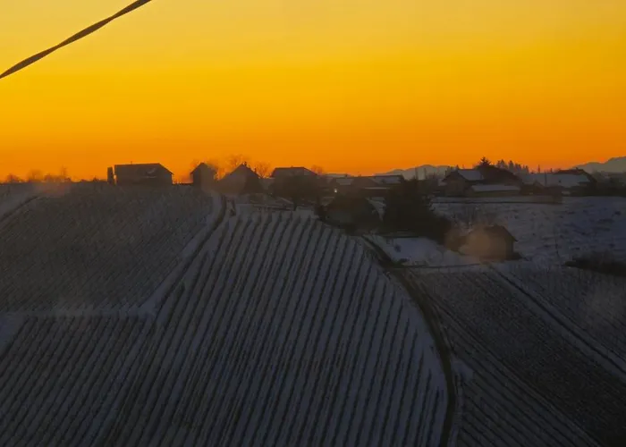 アパート Apartma Minka